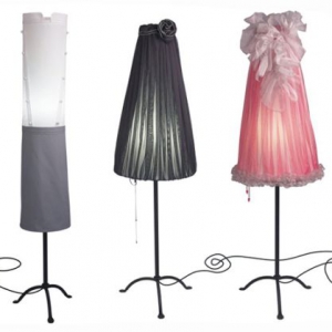 拟人化的时装落地灯